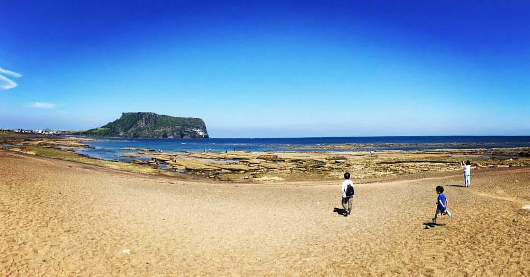 Seongsan Ilchulbong Pension Jeju Luaran gambar